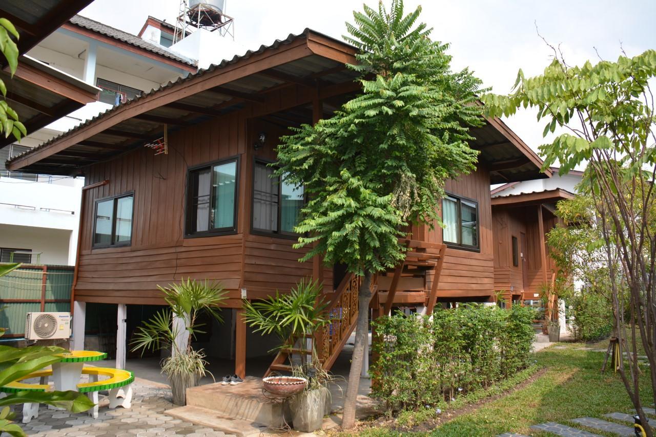 Cozy Stay In Old Town Chiang Mai Exteriör bild